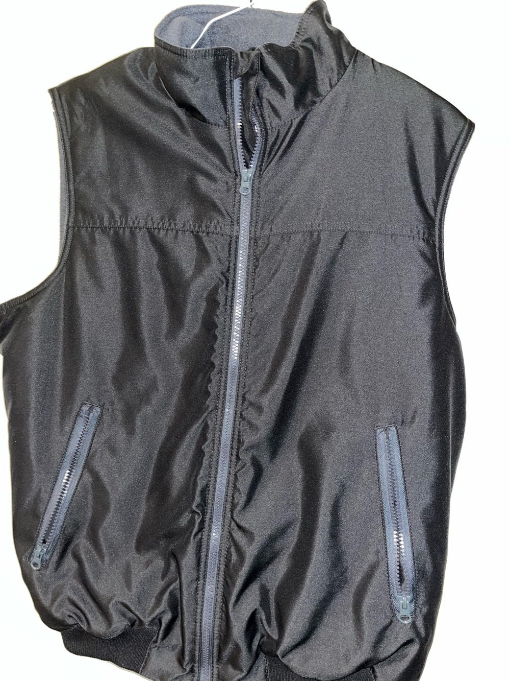 Chap’s Men's Black Zipper puffer Vest with Pockets Size L